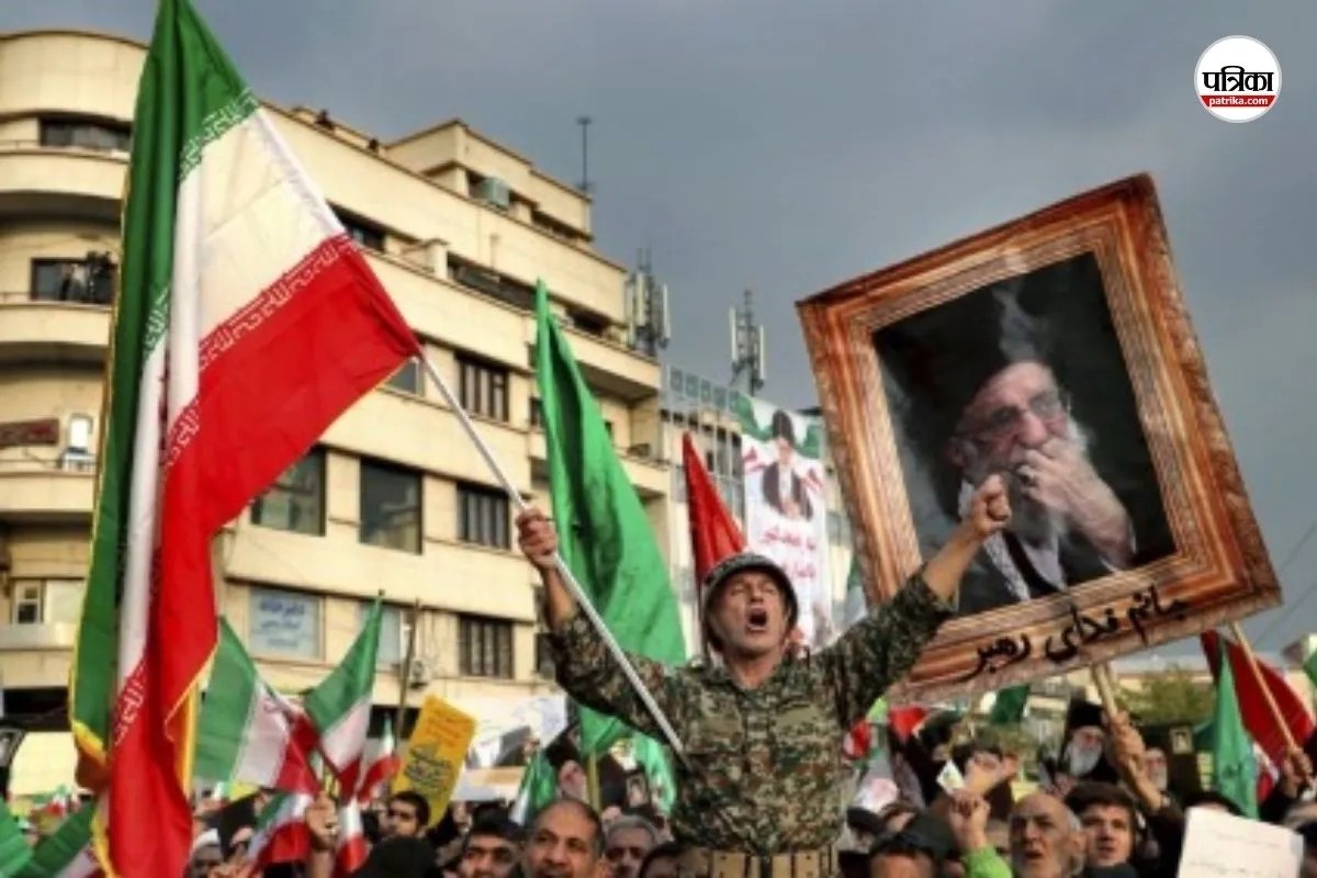 Iran protests 2026: पहले नेपाल, फिर बांग्लादेश, अब क्या ईरान में बदलने वाला है शासन? कौन करा रहा ये…?