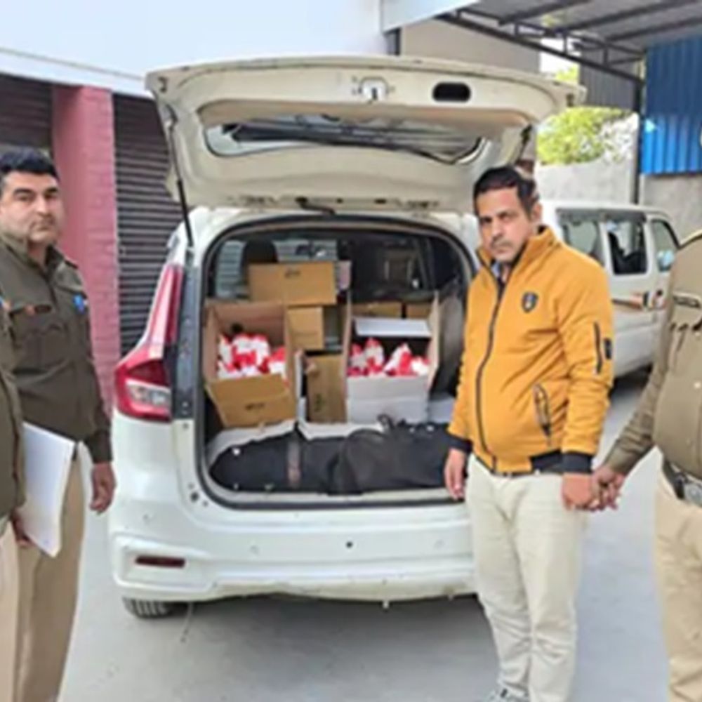 गोहाना थाना SHO और ASI को सस्पेंड किया:नकली वीटा घी केस में कार्रवाई में लापरवाही मिली; जींद से आई थी 35 पेटियां