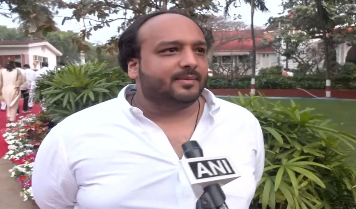 NCP नेता Zeeshan Siddiqui बोले- एक महिला का Deputy CM बनना बहुत बड़ी बात है”