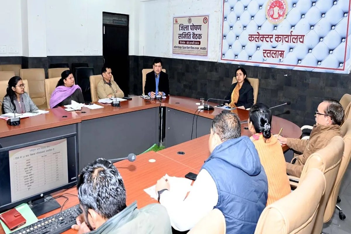 तीन दिन में संतोषप्रद जवाब नहीं तो होगी एक पक्षीय कार्रवाई