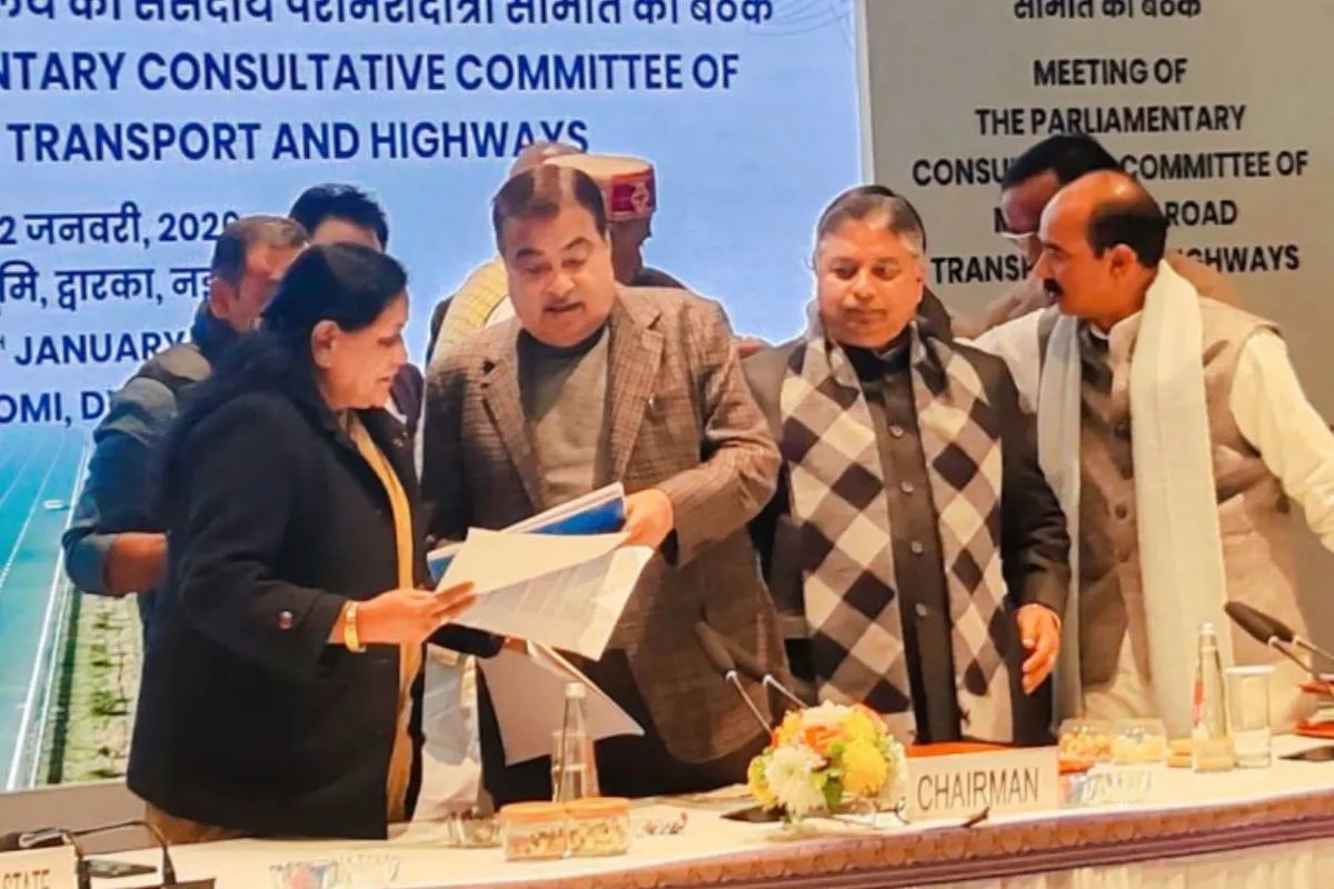 एमपी के 3 मुख्य सड़क मार्गों के चौड़ीकरण की मांग, सांसद ने गडकरी के सामने रखा प्रस्ताव