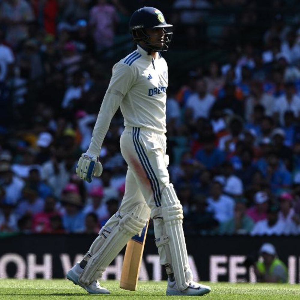 रणजी ट्रॉफी- शुभमन 0, जडेजा 7 पर आउट:ईस्वरन ड्रिंक्स ब्रेक के कारण रनआउट; जलज सक्सेना के 500 विकेट पूरे, सरफराज ने 17वां शतक लगाया