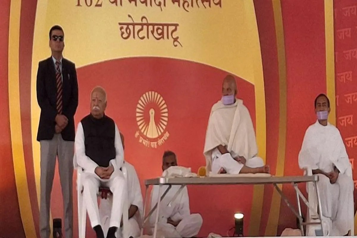 आचरण से मर्यादा सिखाएं, केवल बोलने से नहीं बदलता समाज