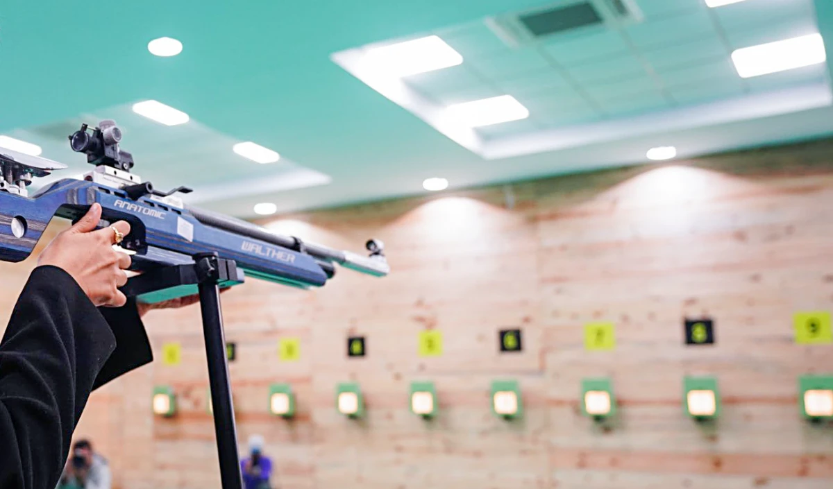 नाबालिग के यौन उत्पीड़न के आरोप में राष्ट्रीय कोच के खिलाफ प्राथमिकी दर्ज, NRAI ने निलंबित किया