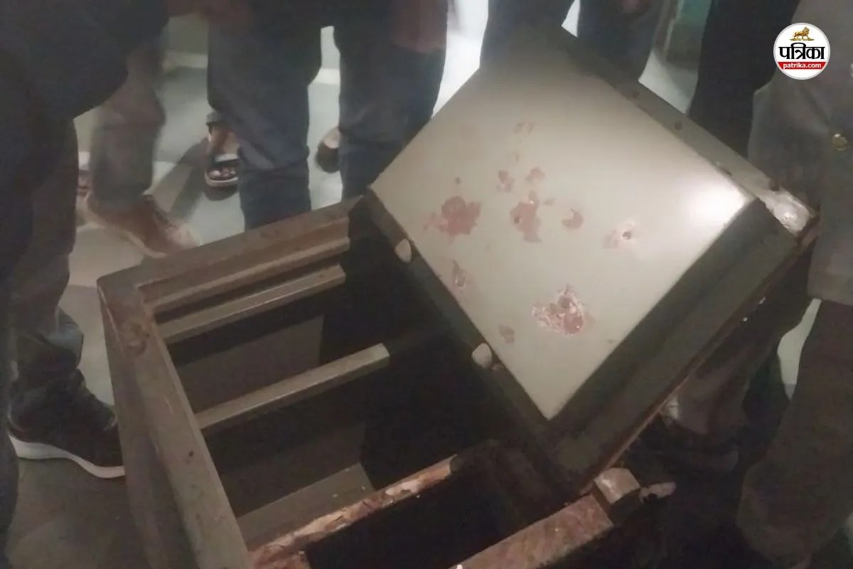 Jodhpur News : जोधपुर में वर्षों पुरानी बंद तिजोरी जैसे ही खोली गई, लोग खिल-खिलाकर लगे हंसने, जानें क्यों?