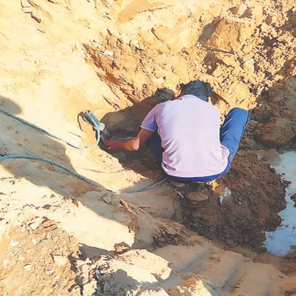 बाड़मेर लिफ्ट परियोजना:देखरेख पर हर माह 18 लाख खर्च, फिर भी 25 प्रतिशत पानी की रास्ते में ही चोरी