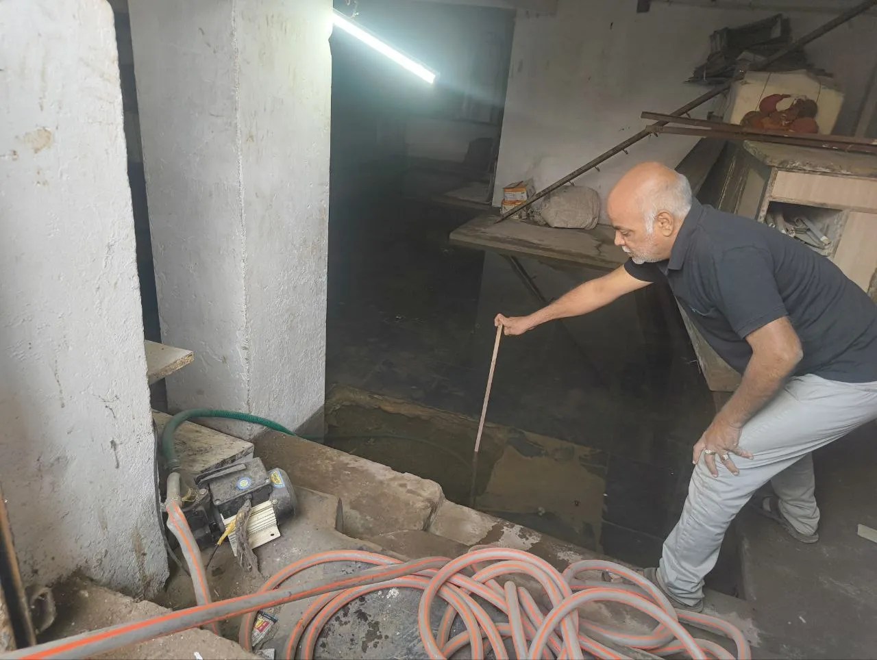 तीन साल से जारी पेयजल लीकेज, लाखों लीटर पानी हो रहा व्यर्थ