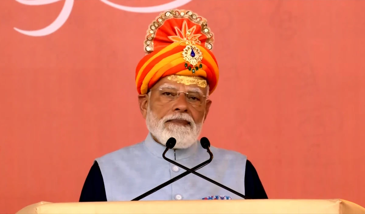 Somnath Swabhiman Parv में गरजे PM Modi, बोले- आक्रांता मिट गए, पर हमारा सोमनाथ आज भी अडिग है