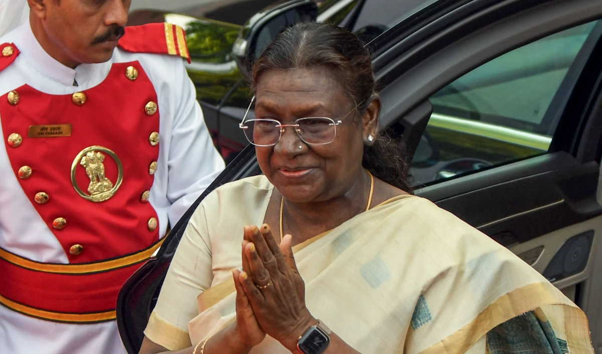 प्रलोभन और पूर्वाग्रह से दूर रहें; मतदान करते समय विवेक का प्रयोग करें: President Murmu