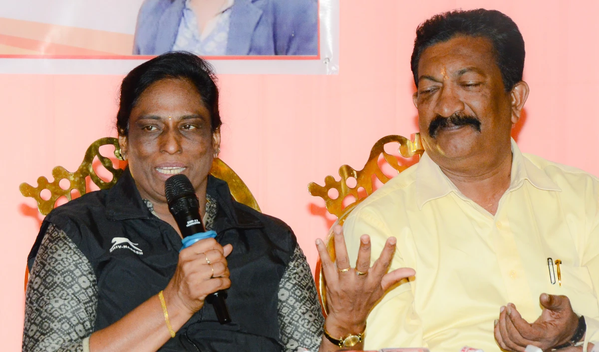 PT Usha Husband Passes Away | सुबह तड़के पी टी उषा के पति वी श्रीनिवासन का निधन! ‘उड़न परी’ के सफर के रहे मजबूत आधार