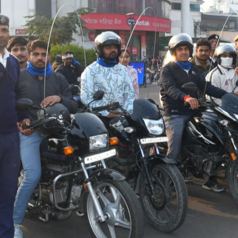 सक्रांति पर पतंग उड़ाए लेकिन इन बातों का रखे ध्यान:बिजली विभाग ने जारी की एडवाइजरी, चाइनीज मांझे के उपयोग को देखते हुए निर्देश