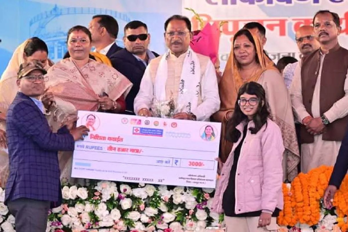 छत्तीसगढ़ तेजी से बढ़़ रहा हैं समृद्धि की ओर, जशपुर जिले को 51.73 करोड़ रुपए के विकास कार्यों की सौगात