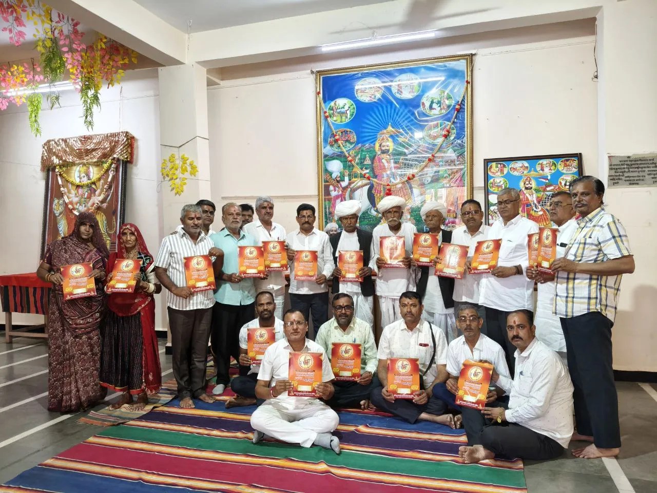 जागरण एवं मेला महोत्सव कार्यक्रम की आमंत्रण पत्रिका की विधिवत पूजा-अर्चना