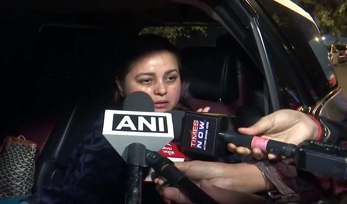 RJD में ‘गिद्ध’ कौन? Rohini Acharya के X पोस्ट से भूचाल, Tejashwi पर सीधा वार?