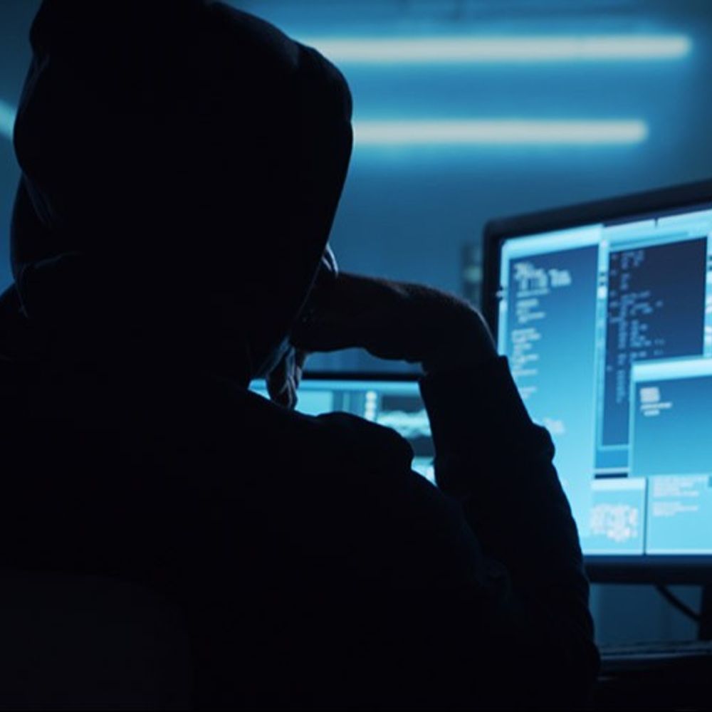 25 दिन डिजिटल अरेस्ट कर 90 लाख की ठगी:रिटायर्ड अधिकारी को मनी लॉन्ड्रिंग केस में जेल भेजने का डर दिखाया, 15 लाख रुपए फ्रीज