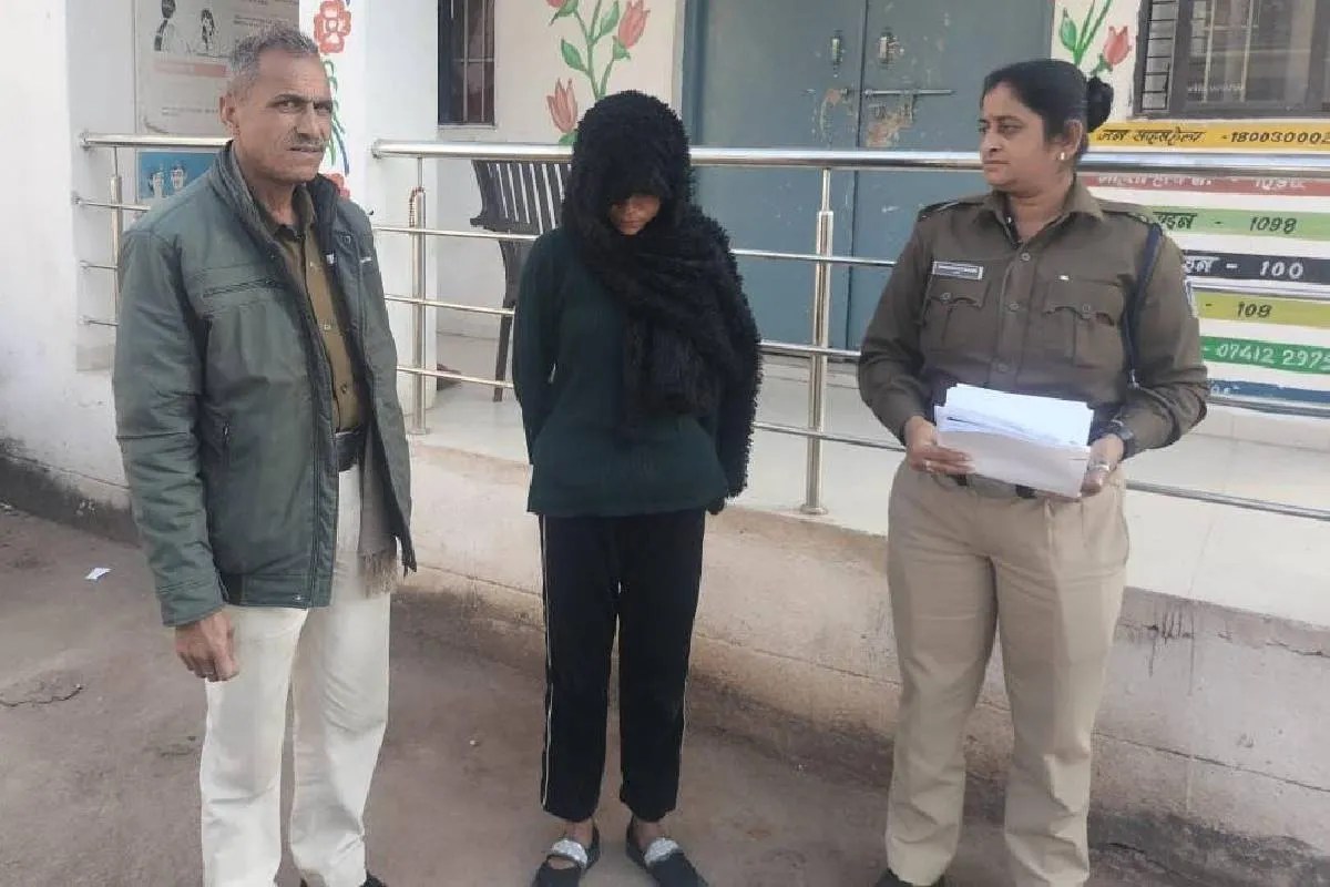 एमपी में पकड़ाई चाकूबाज लुटेरी, 25 दिन बाद चढ़ी पुलिस के हत्थे