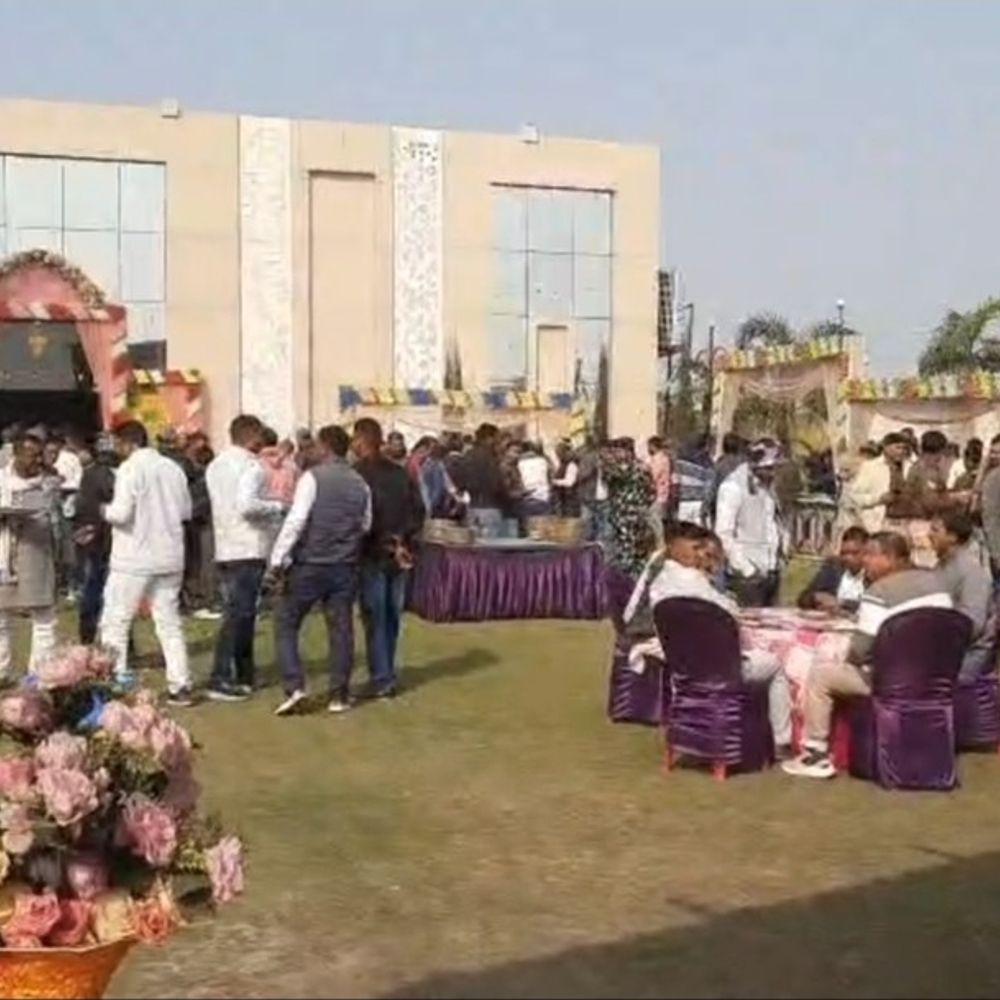 औरंगाबाद में कांग्रेस प्रदेश अध्यक्ष का दही-चूड़ा भोज:बोले- ये राजनीतिक नहीं, पारिवारिक-सांस्कृतिक मिलन है