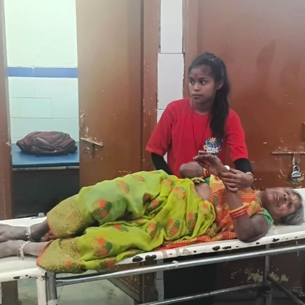 औरंगाबाद में अलग-अलग सड़क हादसे में 18 घायल:ऑटो-टोटो पलटने से यात्री जख्मी; मेला से लौटते समय एक्सीडेंट