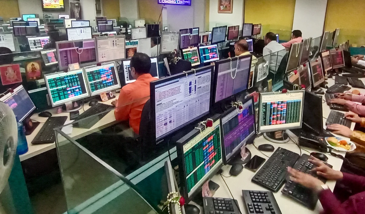 Share Market News | मुनाफे वाली लिस्ट! बजाज ऑटो से टाटा एलेक्सी तक, आज इन 5 शेयरों में दिख रही है तूफानी तेजी