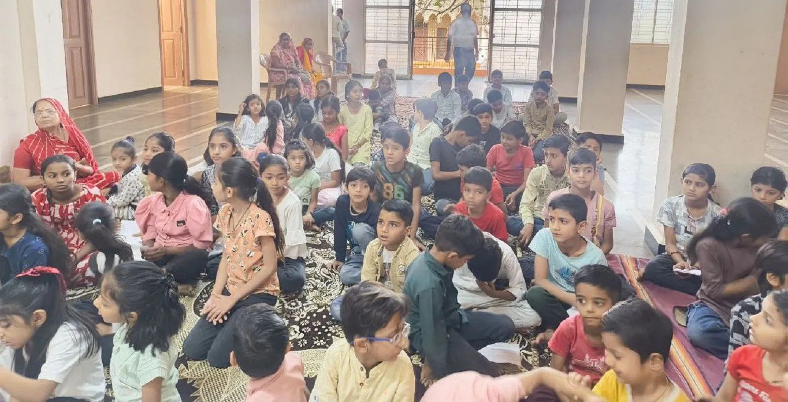 संस्कार, नैतिक मूल्यों और धार्मिक ज्ञान का बच्चों को मिला मार्गदर्शन