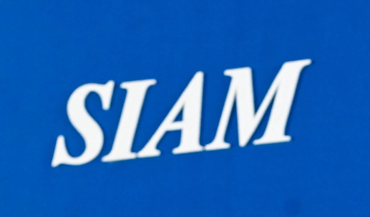 SUV का क्रेज बरकरार! Utility Vehicles की डिमांड से Car Sales में 27% की शानदार बढ़त: SIAM