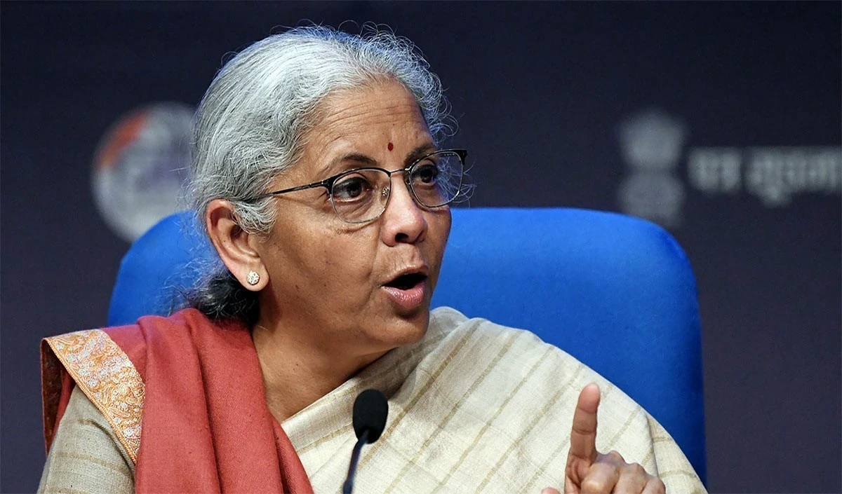 बजट 2026 से पहले संकेत: वित्तीय घाटा 4.3% रहने का अनुमान, पूंजीगत खर्च में तेज़ बढ़ोतरी