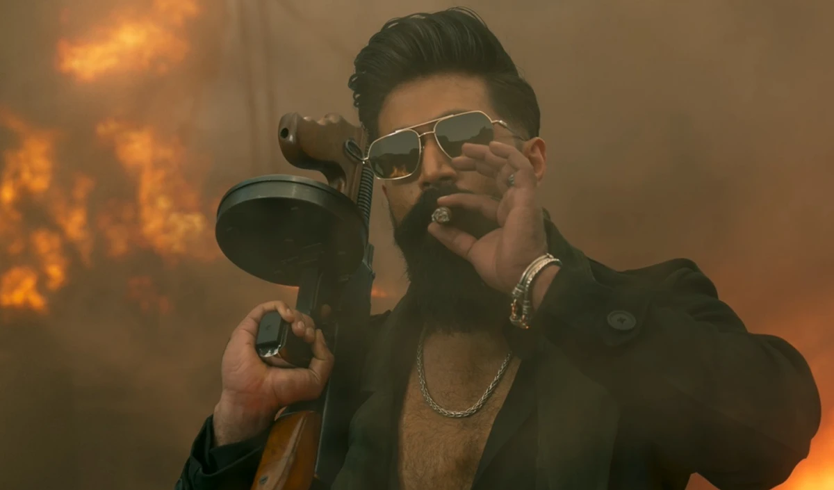 Toxic Teaser In Hindi | ‘दौड़ाने का वक्त गया, अब उड़ने का वक्त है’, टॉक्सिक टीज़र में यश का खूंखार अवतार, ‘डैडी इज होम’ के साथ मचाया गदर