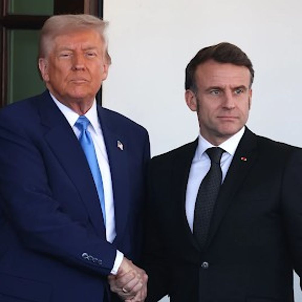 ट्रम्प बोले- फ्रांस पर 200% टैरिफ लगाऊंगा:फ्रांसीसी राष्ट्रपति के मैसेज का स्क्रीनशॉट शेयर किया; मैक्रों ने गाजा पीस बोर्ड में शामिल होने से इनकार किया था