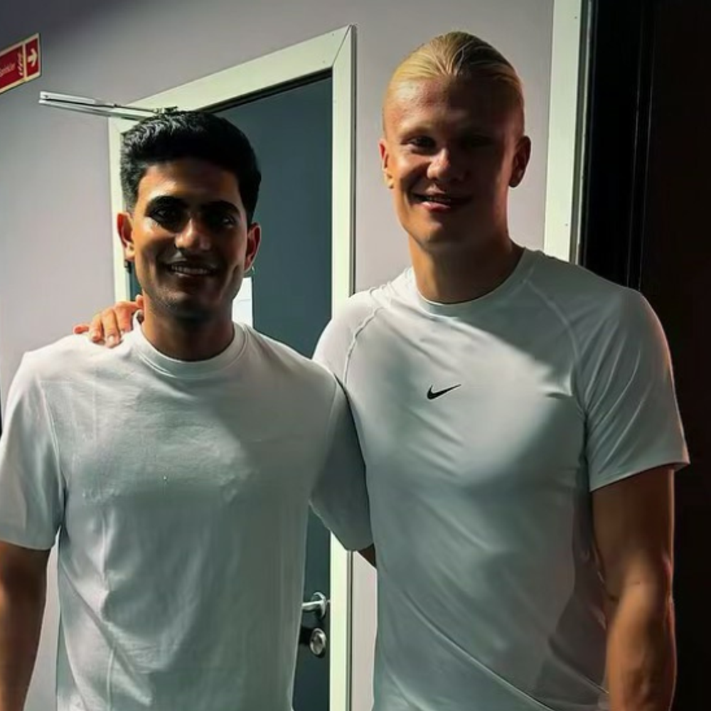 भारतीय कप्तान गिल नार्वे के फुटबॉलर हालैंड से मिले:शुभमन ने जर्सी गिफ्ट की; एर्लिंग ने साइन किए हुए जूते दिए