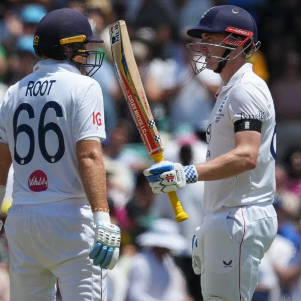 एशेज-सिडनी टेस्ट के पहले दिन 45 ओवर का ही खेल:स्टंप्स तक इंग्लैंड 211/3; रूट-ब्रुक के बीच नाबाद शतकीय साझेदारी