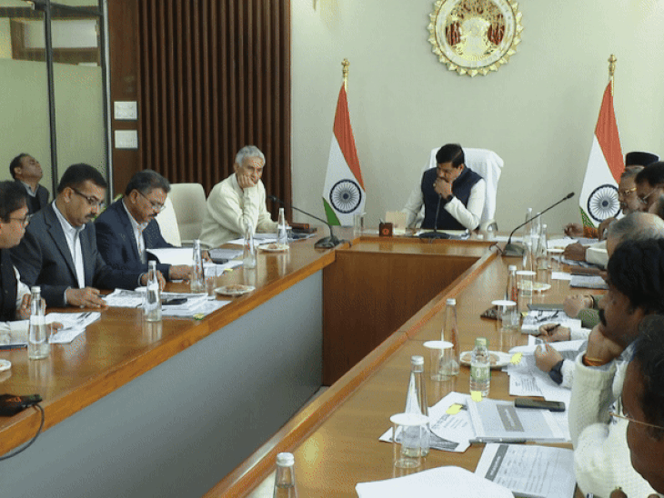 ब्राजील-इजराइल की खेती देखने जाएंगे MP के किसान:CM ने बनाया किसान कैलेंडर, जानिए किसानों की आय बढ़ाने सरकार का क्या है प्लान