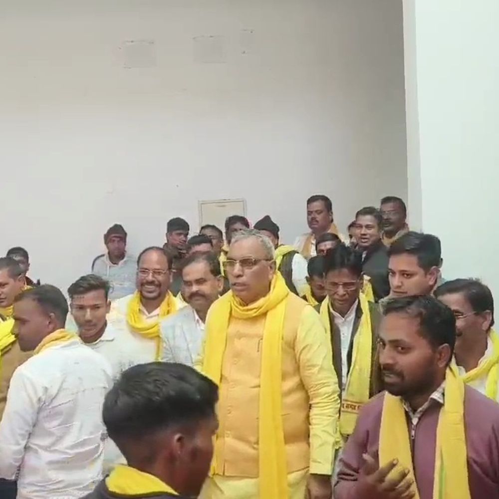 आजमगढ़ में मंत्री ओमप्रकाश राजभर का विवादित बयान:रविवार को बिना लाइसेंस के बांटा जाएगा हथियार, सपा पर साधा निशाना जहां जाती है सपा, वहां जीतती है भाजपा