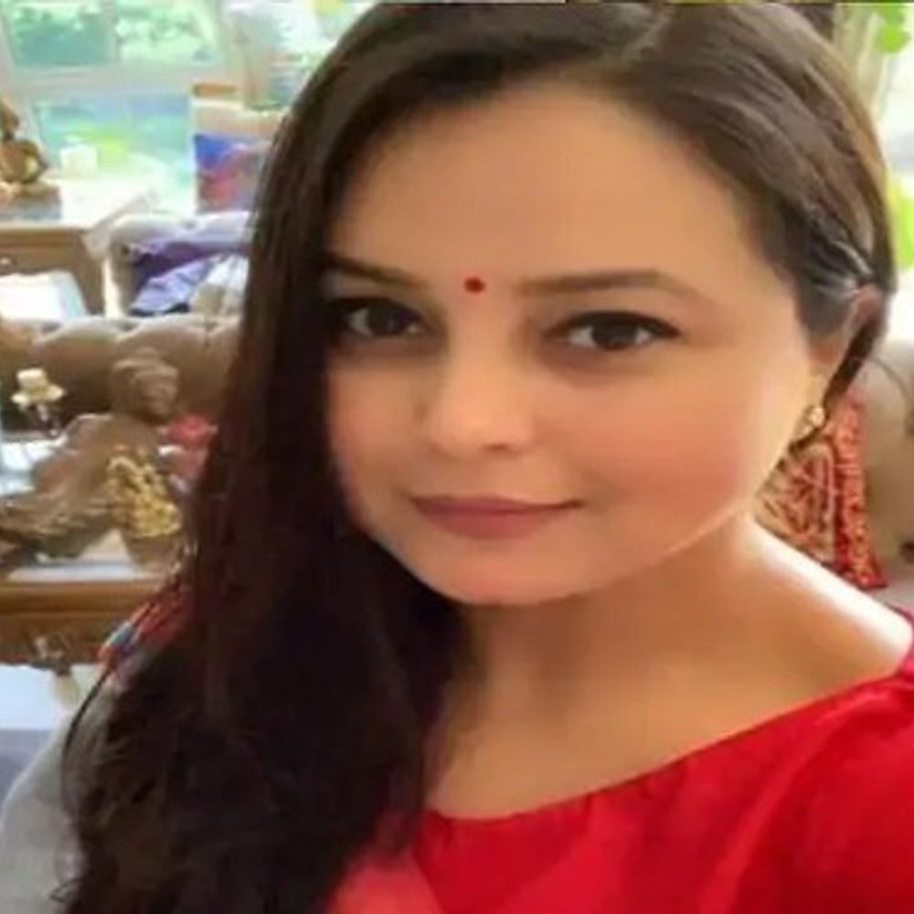 ‘विरासत को खत्म करने के लिए नए अपने काफी हैं’:रोहिणी का इशारों में तेजस्वी, संजय यादव पर तंज- अंधकार सिर चढ़े तो बुद्धि हरता है