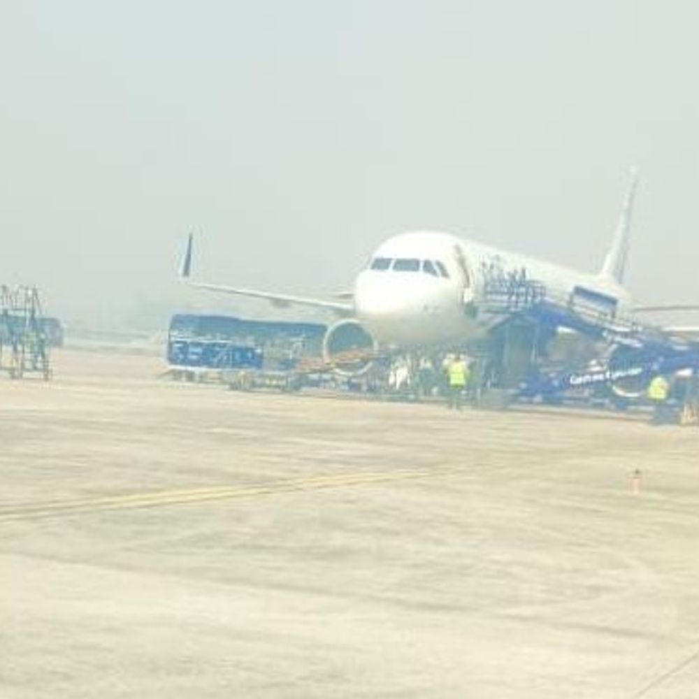 लखनऊ में जेद्दा के विमान की इमरजेंसी लैंडिंग:12 बजे दोपहर रवाना हुआ था, 100 मिनट में एयरपोर्ट पर वापस लौट आया