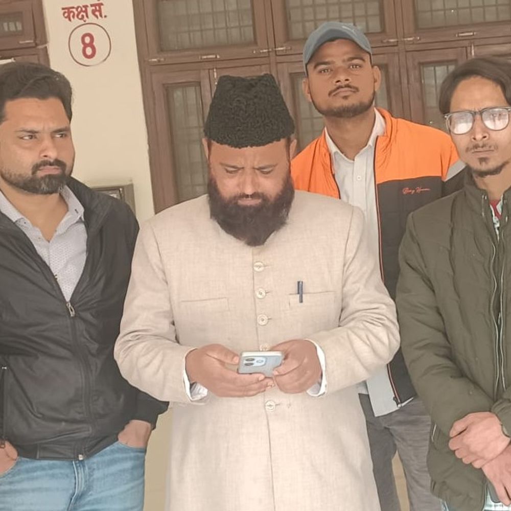 अलीगढ़ में वक्फ की जमीन पर भूमाफिया का कब्जा:शाही चीफ मुफ्ती की शिकायत पर जिलाधिकारी मांगी रिपोर्ट, फर्जी बैनामों से हो रही बिक्री