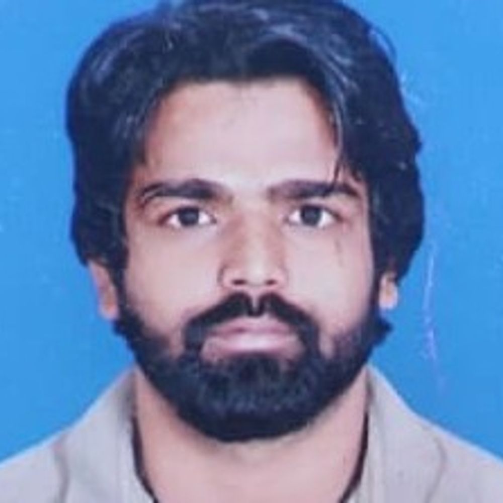 रोहतक में गर्दन में चाकू घोंपकर युवक की हत्या:बेटे का गली में झगड़ा हुआ, छुड़ाकर लाया तो दूसरे बच्चे के परिवार ने हमला किया