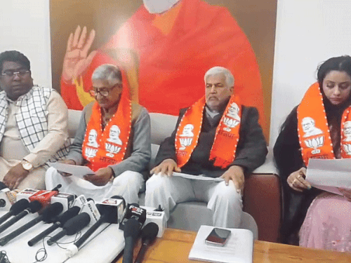 झज्जर में रामचंद्र जांगड़ा ने कांग्रेस को दिया करारा जवाब:मनरेगा नाम परिवर्तन पर विपक्ष जनता में भ्रम फैला रही,  विकसित भारत जी राम जी से किसानों को जोड़ा