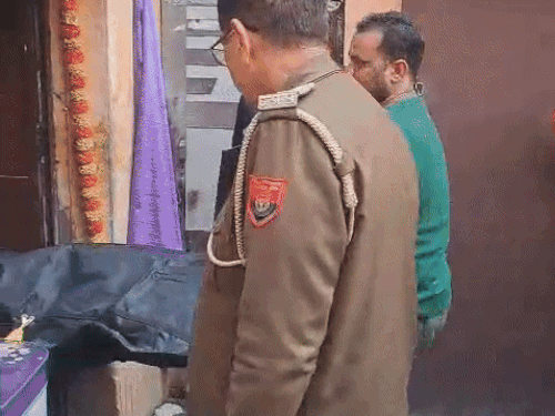 हत्यारोपी ऑटो चालक की तलाश में दिल्ली में डेरा:पुलिस के अनुसार- दिल्ली में आरोपी का रहता है पिता, आरोपी पहले से था शादीशुदा