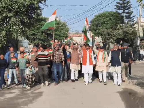 वार्ड 25 में गणतंत्र दिवस उत्साह के साथ मनाया:संविधान मूल्यों पर दिया जोर, देशभक्ति के नारों से गुंजा इलाका