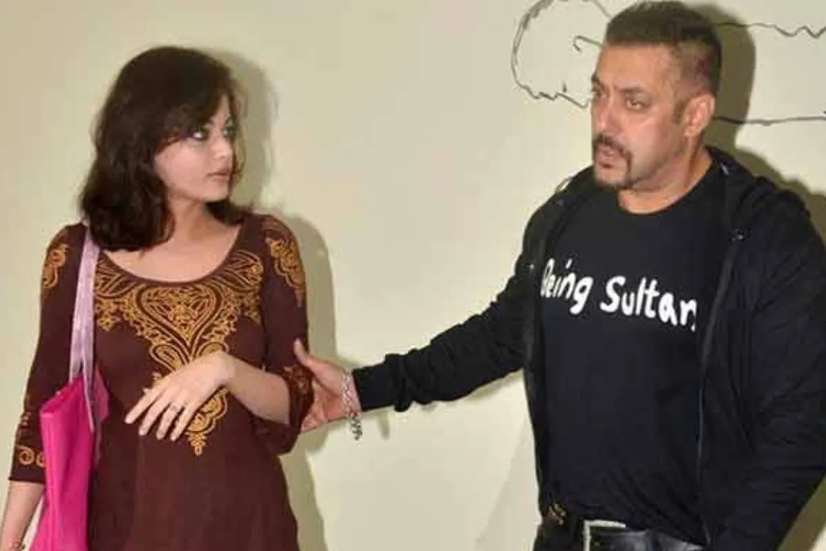 ‘नेताओं और सुप्रीम कोर्ट ने हमें बांट दिया’, गुस्से से लाल हुई सलमान खान की ये हीरोईन, बयान पर छिड़ी बहस