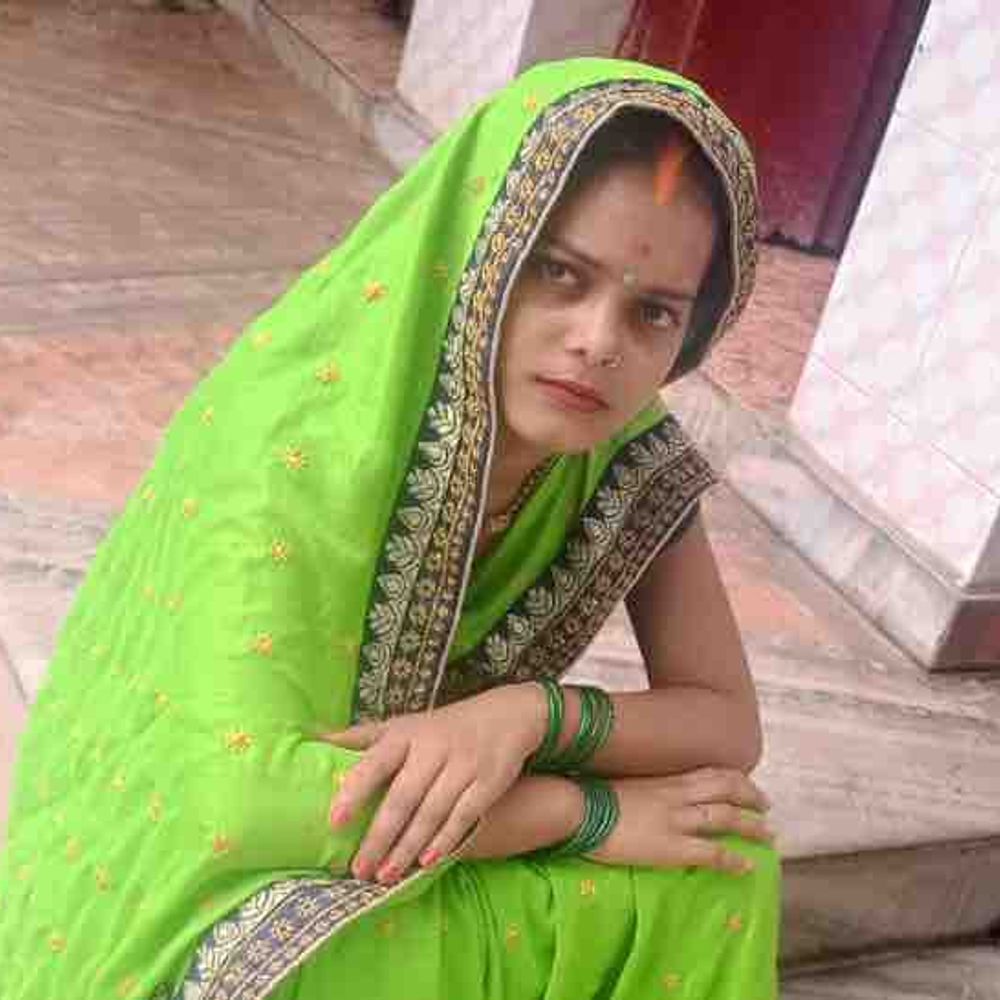 मोतिहारी में विवाहिता की गला दबाकर हत्या का आरोप:पिता बोले- दहेज में बाइक-चेन नहीं मिला, मेरी बेटी को मार डाला