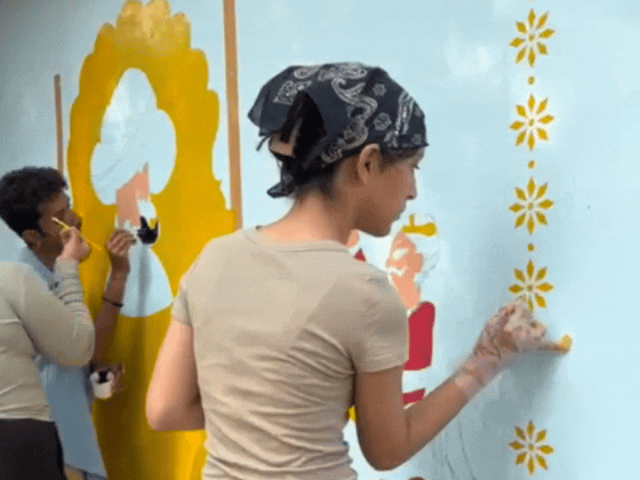 शहर को स्वच्छ और सुंदर बनाने की पहल:पुणे के स्टूडेंट दीवारों पर उकेर रहे राजस्थान की संस्कृति, पर्यटकों के लिए सुंदर शहर बनाने की कवायद