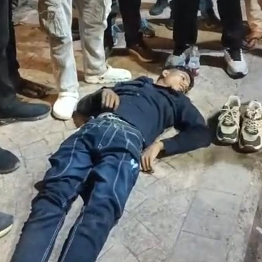 तेज रफ्तार फॉर्च्यूनर ने बाइक सवार को रौंदा:जबलपुर में हिट एडं रन में युवक की मौत, नोदरा ब्रिज चौराहे पर हुआ हादसा