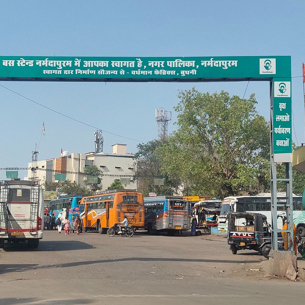 एमपी में 2 मार्च से बसों की हड़ताल:होली पर थमेंगे बसों के पहिए, हजारों यात्रियों को होगी परेशानी