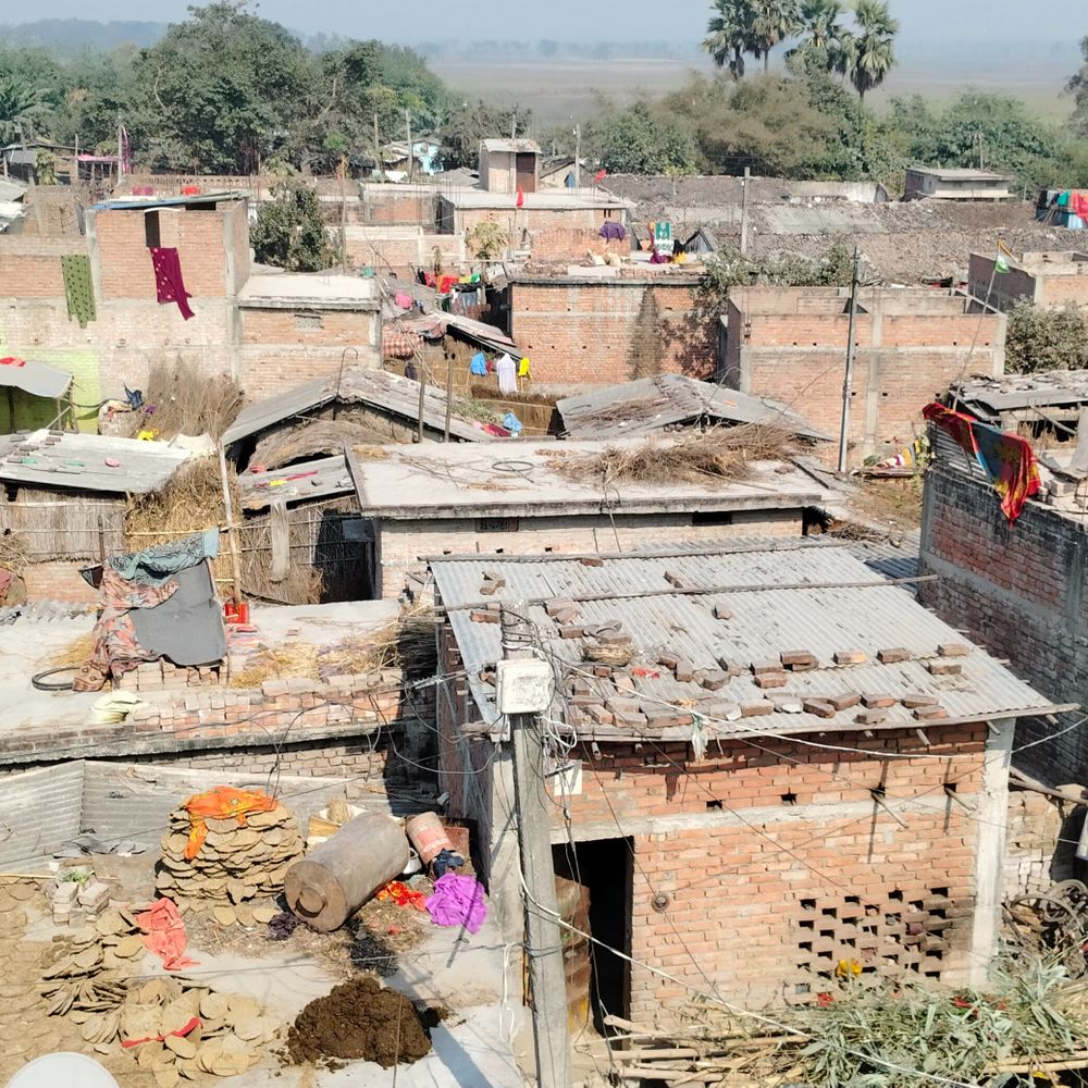 जयमंगलागढ़ महादलित बस्ती के पक्ष में HC का निर्देश:अगली सुनवाई तक बेदखल नहीं किया जाएगा, 350 परिवार में खुशी का माहौल