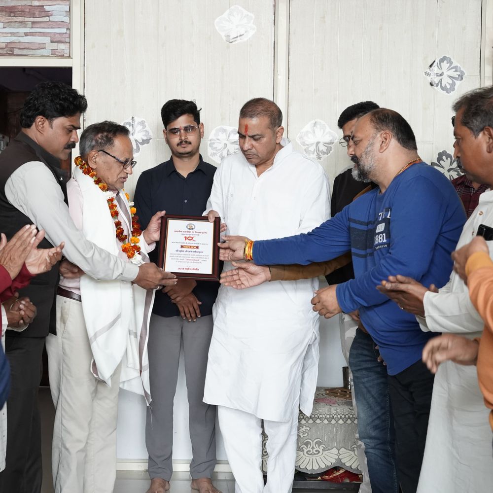 भाजपा ने जनसंघ के वरिष्ठ कार्यकर्ताओं का किया सम्मान:पूर्व युवा प्रदेशाध्यक्ष बोले- अटल सम्मान यात्रा जनसंघ के कार्यकर्ताओं को समर्पित