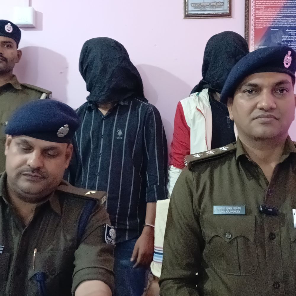 गयाजी में 50 हजार रुपए के इनामी 2 बदमाश अरेस्ट:एक साल से थे फरार,100 रुपए के लिए पेट्रोल पंप के मालिक के भतीजे की हत्या की थी