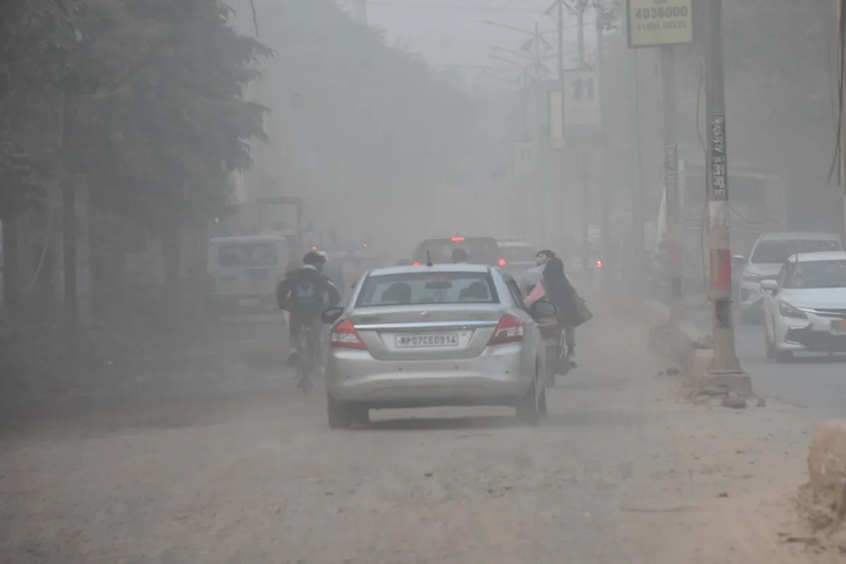 926 करोड़ का एलिवेटेड प्रोजेक्ट, शहर बना डस्ट ज़ोन, फूलबाग से कमानी पुल तक सांस लेना मुश्किल