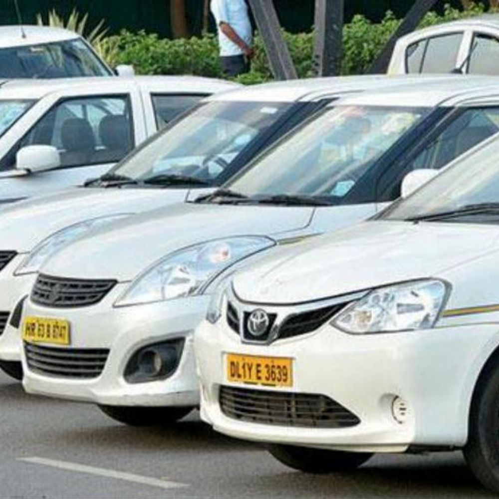 देशभर में आज ऐप-बेस्ड ट्रांसपोर्ट वर्कर्स की हड़ताल:घटती कमाई और शोषण के खिलाफ प्रदर्शन; ओला, उबर और रैपिडो सर्विस प्रभावित होंगी