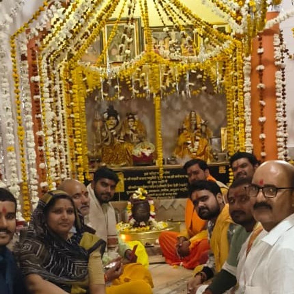 अचिलेश्वर महादेव मंदिर में चार पहर रुद्राभिषेक:महाशिवरात्रि पर निकलेगी बारात; ओरछा में गूंजेंगे भोलेनाथ के जयकारे